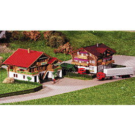 Alpine House Set -- "Enzian" and "Almgrund" w/Fence Details and 2 Trucks